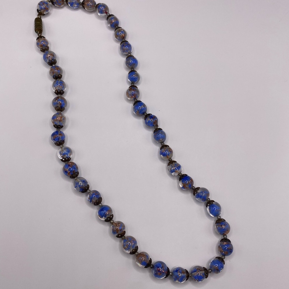 Elegant Vintage Glass Blue Beaded Necklace